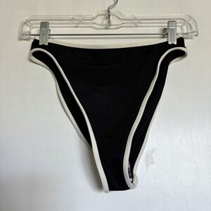 L*Space Contrast Binding Bikini Bottom in Black/Cream Size Small NEW Bitsy Cut